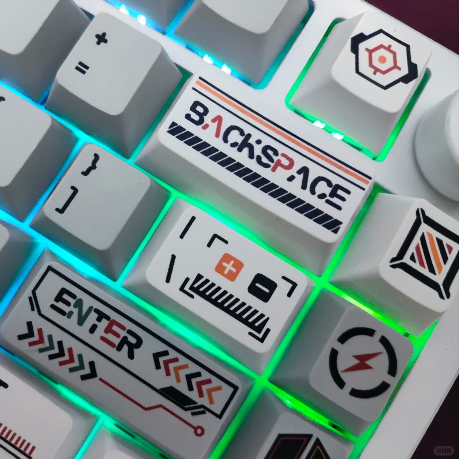 95 Keys Cherry Profile Graffit - Gaming Accessories Aesthetic recensie en prijs